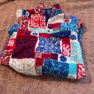 Christmas themed Patagonia pullover sweater